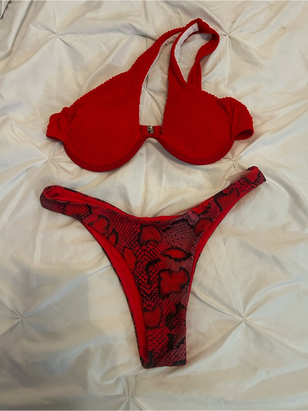 Zaful Red Textured Push-Up Bikini with Red Snake Cheeky Print Bottom. Large.